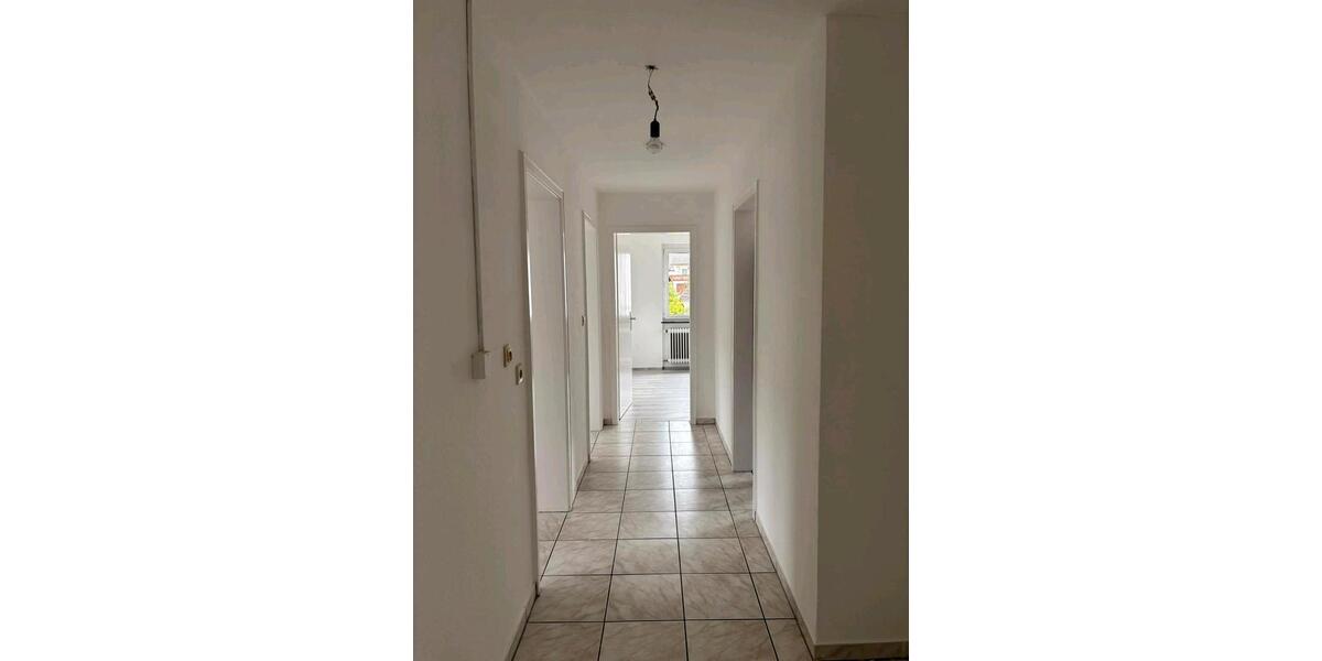 Dachgeschoßwohnung Egenhausen - 4 Zimmer, 65 m&sup2;, 550&euro; | Angebot:26662139