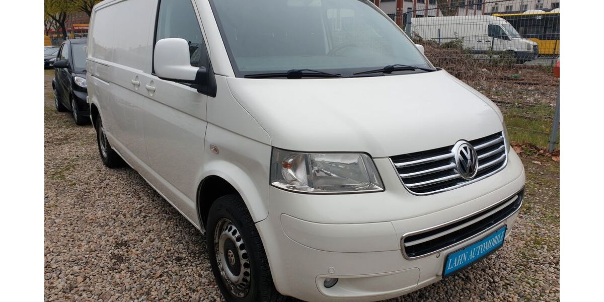 VW T5 Transporter 332.185 km 4.499 &euro; Berlin 12055