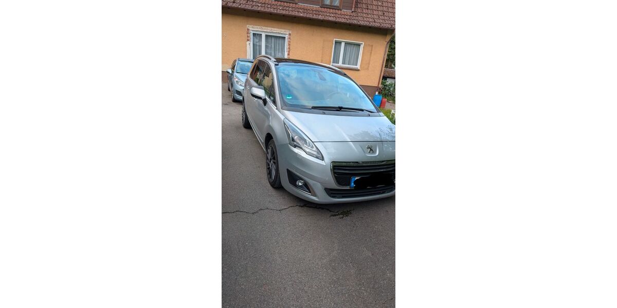 Peugeot 5008 117.000 km 10.500 &euro; Schramberg 78713