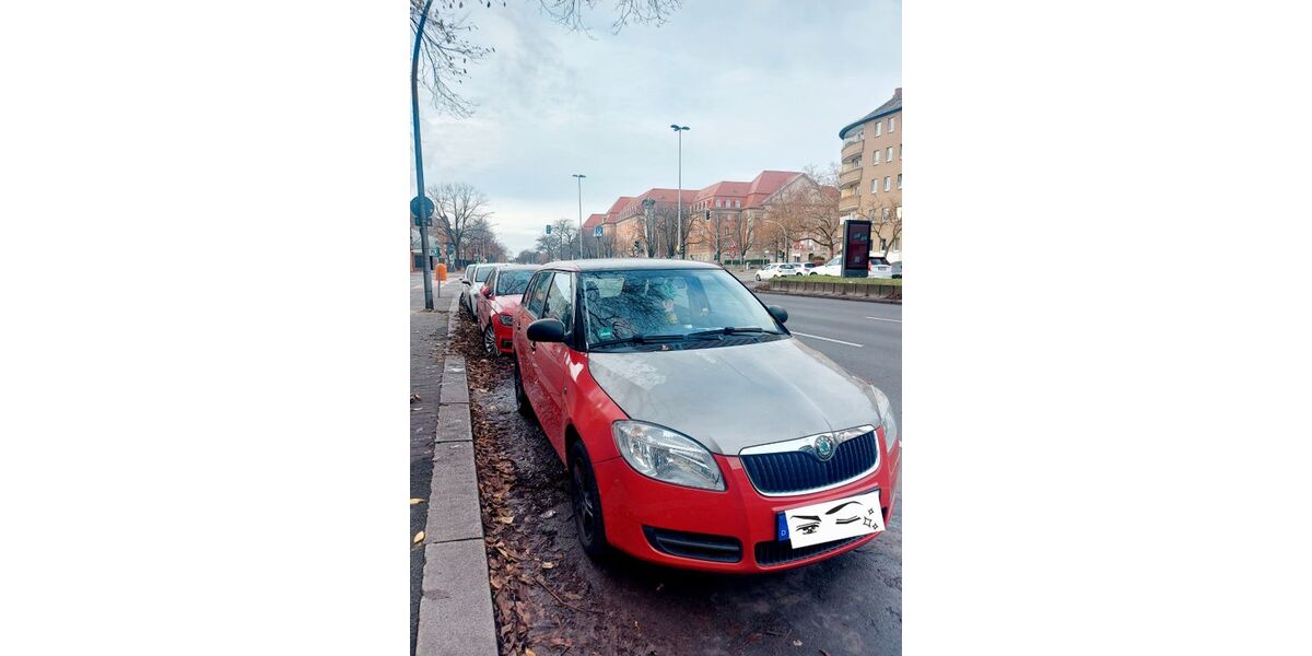 Skoda Fabia 142.000 km 1.350 &euro; Berlin 10318