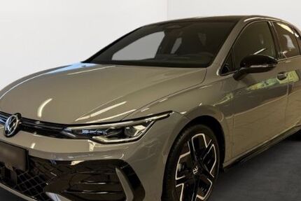 VW Golf 2.900 km 37.990 &euro; Waldshut-Tiengen 79761