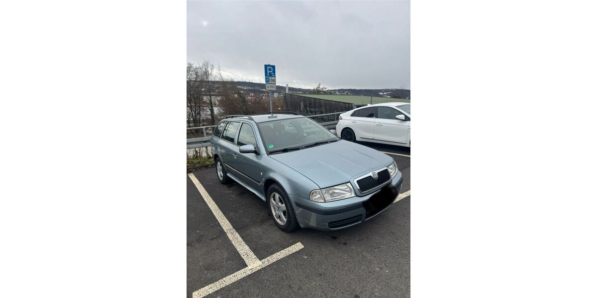 Skoda Octavia 281.200 km 1.500 &euro; Würzburg 97080