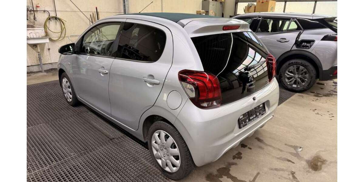 Peugeot 108 29.800 km 13.490 &euro; Niederfischbach 57572