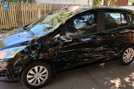 Ford B-Max 121.000 km 3.300 &euro; München 81241
