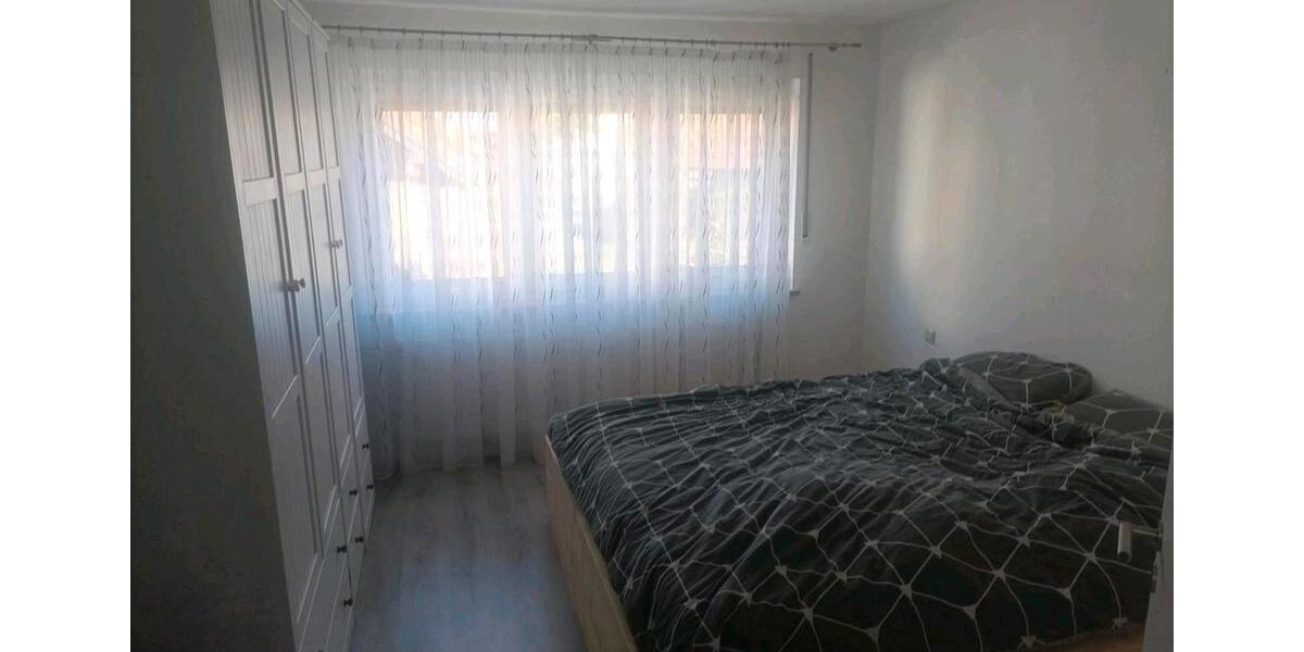 Dachgeschoßwohnung Altusried - 4 Zimmer, 140 m&sup2;, 1.400&euro; | Angebot:26211437