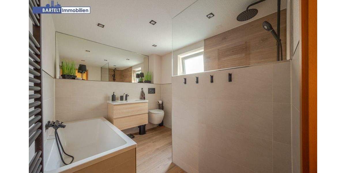 Einfamilienhaus Pattensen Jeinsen - 8 Zimmer, 227 m&sup2;, 479.900&euro; | Angebot:24722650