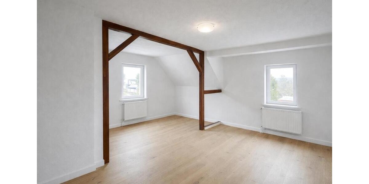 Doppelhaushälfte Eschwege - 4 Zimmer, 118 m&sup2;, 1.300&euro; | Angebot:26486212