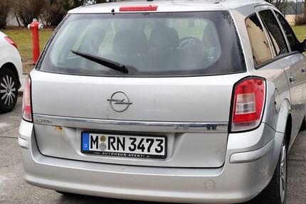 Opel Astra 240.000 km 1.200 &euro; München 80937