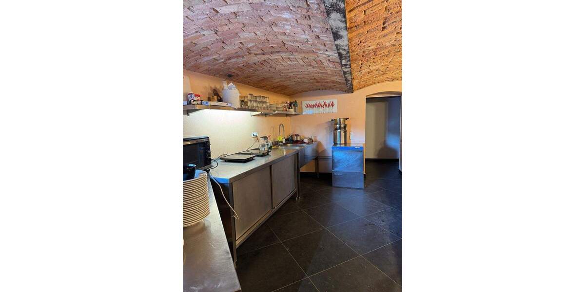 Gewerbeobjekt Halle Büschdorf - 2 Zimmer, 750.000&euro; | Angebot:25782556