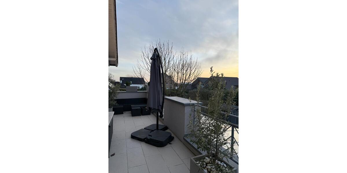 Etagenwohnung Linnich - 5 Zimmer, 122 m&sup2;, 299.000&euro; | Angebot:24750553