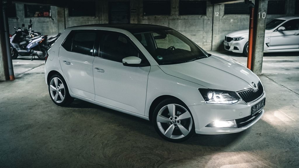 Skoda Fabia 88.000 km 8.399 &euro; Solingen 42699