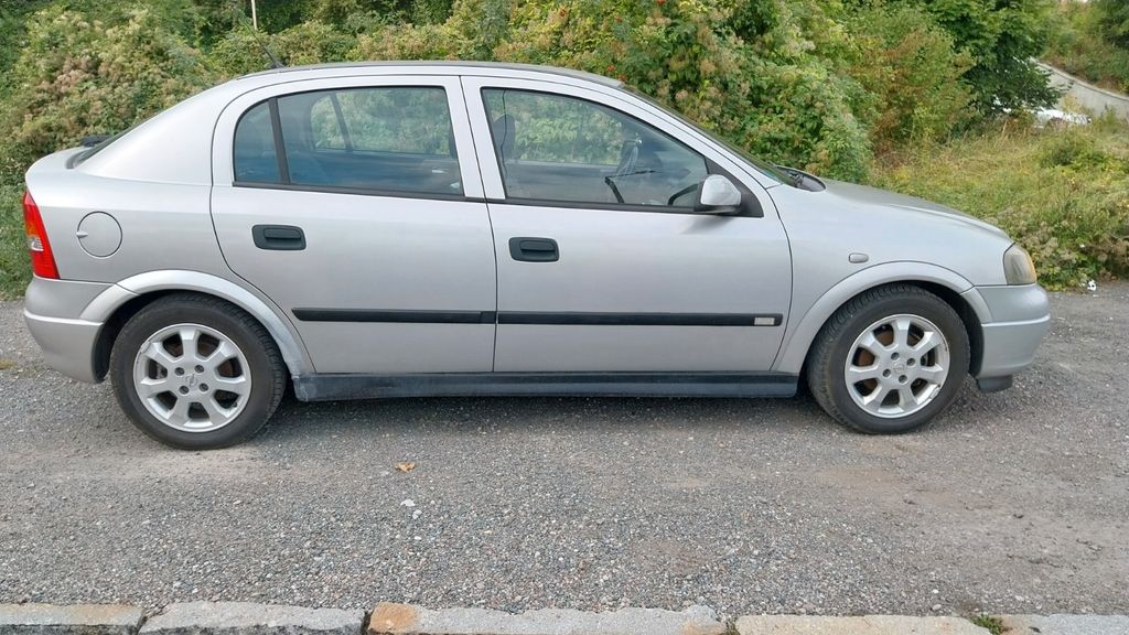 Opel Astra 150.000 km 1.390 &euro; Erfurt 99086