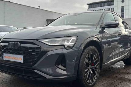 Audi Q8 e-tron 44.418 km 41.950 &euro; Hamburg 22047