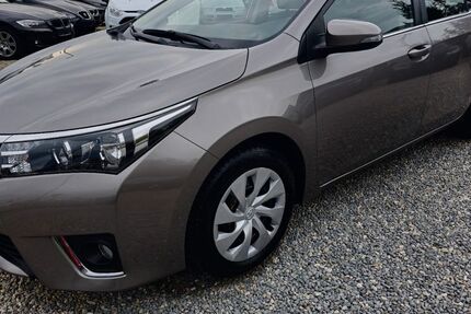 Toyota Corolla 144.694 km 12.300 &euro; Passau 94036