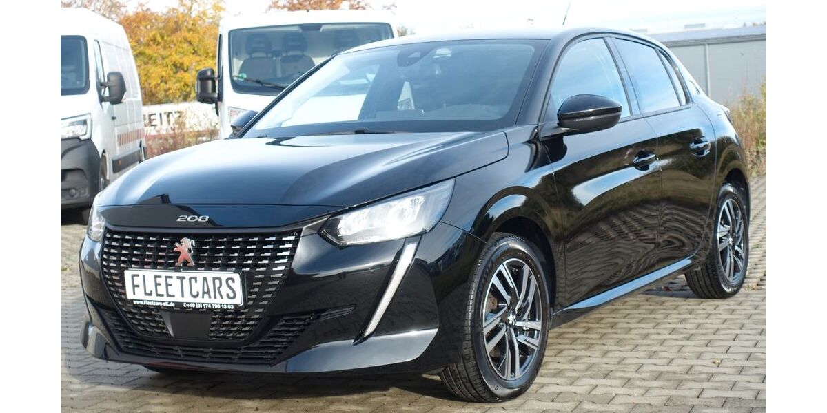 Peugeot 208 27.000 km 15.440 &euro; Simmerath (bei Aachen) 52152