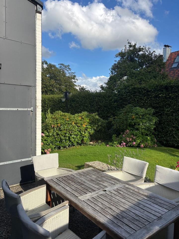 Reihenendhaus Doppelhaushälfte westl. Höhe zimmer