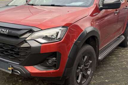 Isuzu D-Max 2.900 km 52.900 &euro; Büdingen / Hessen OT Orleshsn. 63654