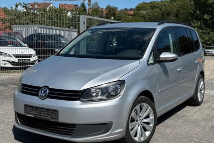 VW Touran 270.250 km 5.290 &euro; Würzburg 97076