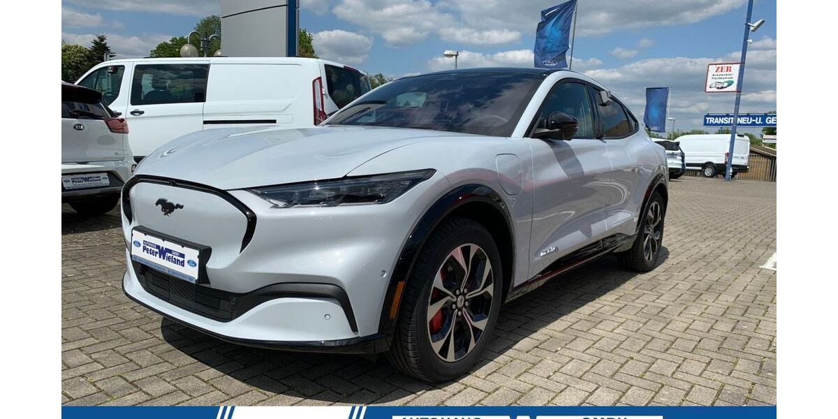 Ford Mustang Mach-E 7.500 km 45.990 € Hasbergen 49205