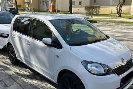 Skoda Citigo 110.000 km 4.900 &euro; München 81927