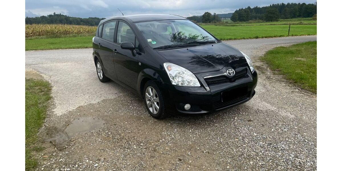 Toyota Corolla Verso 206.000 km 3.750 € Aretsried 86850