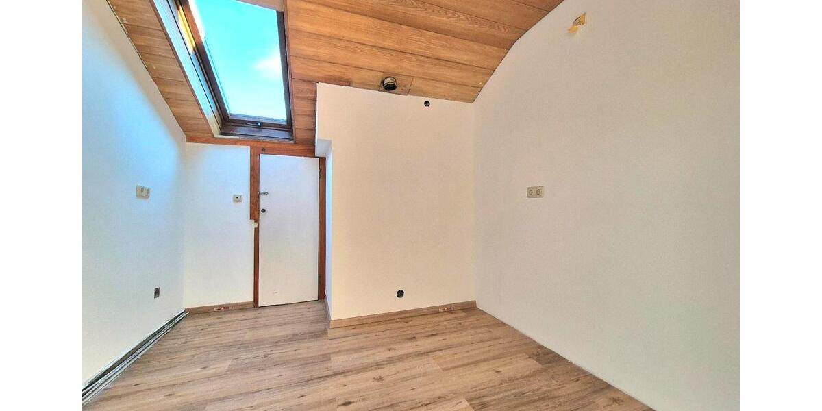 Dachgeschoßwohnung Rinchnach - 3 Zimmer, 75 m&sup2;, 119.000&euro; | Angebot:26502327