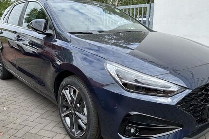 Hyundai i30 5.000 km 20.990 &euro; Dresden 01156