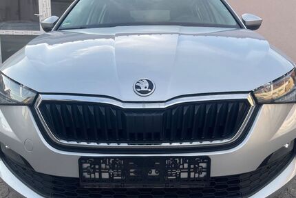 Skoda Scala 325.100 km 5.900 &euro; Pfungstadt 64319