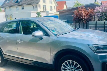 Audi Q2 77.000 km 15.999 &euro; Garching 85748