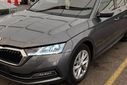 Skoda Octavia 102.200 km 18.900 &euro; Schleusingen 98553