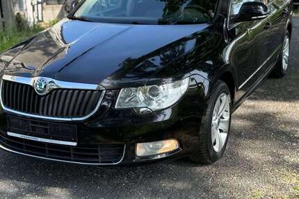 Skoda Superb 223.000 km 5.999 &euro; Köln 51109