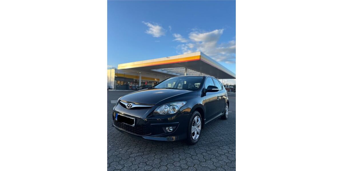 Hyundai i30 132.000 km 5.199 &euro; Kerpen 50169