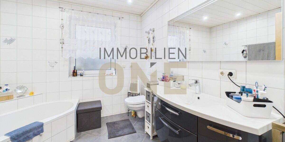 Mehrfamilienhaus, Wohnhaus Nittendorf Etterzhausen - 8 Zimmer, 259 m&sup2;, 975.000&euro; | Angebot:25108621