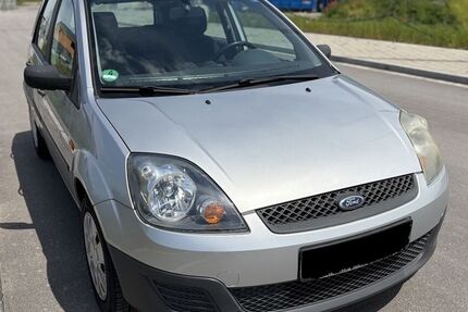 Ford Fiesta 188.500 km 1.490 &euro; Mering 86415