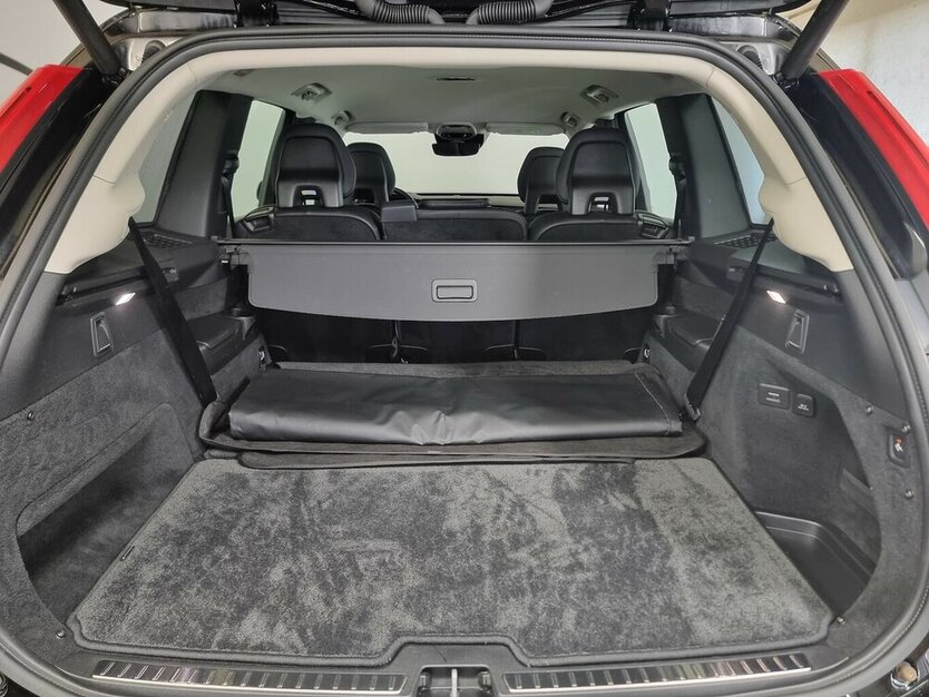 Volvo XC90 ThorsHammer Leder-Sport Memory APP AHK 7-Si 75.900 km 41.900 € Garrel 49681