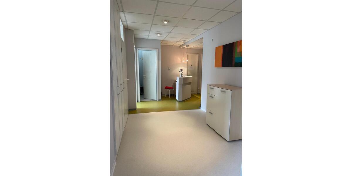 Gewerbeobjekt Kriftel - 200&euro; | Angebot:24559688