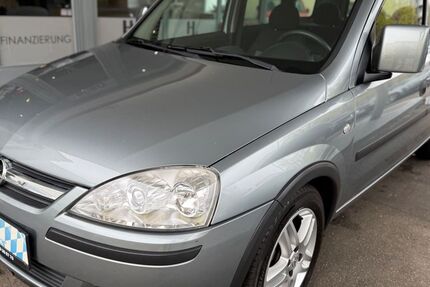 Opel Combo 80.860 km 5.999 &euro; München 81549