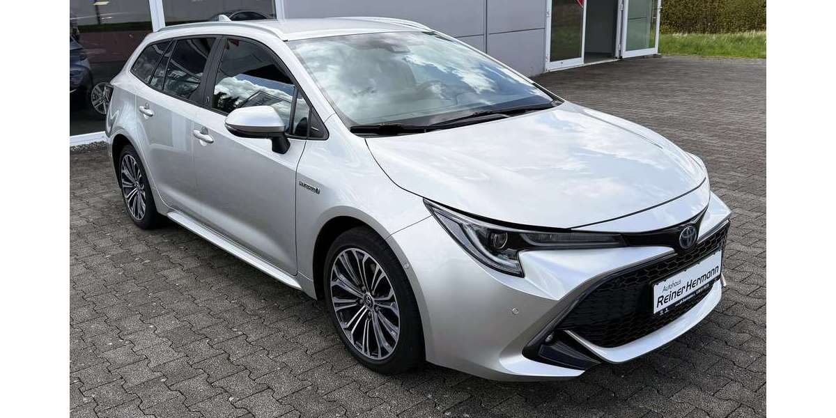 Toyota Corolla 56.000 km 23.880 &euro; Bad Marienberg 56470