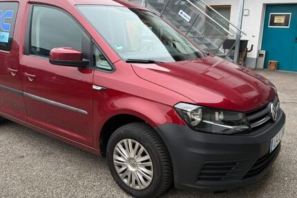 VW Caddy 134.771 km 11.999 € Kastl 84556