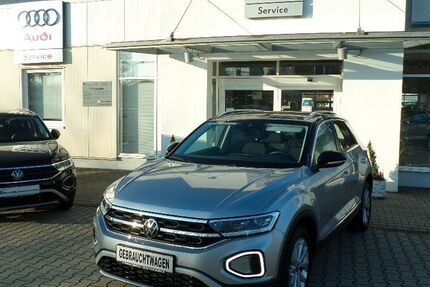 VW T-Roc 8.927 km 27.800 &euro; Sohland 02689