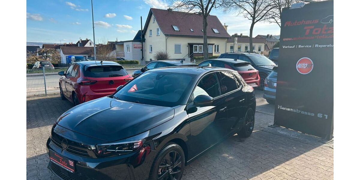 Opel Corsa 14.499 km 14.999 &euro; Höxter - Albaxen 37671
