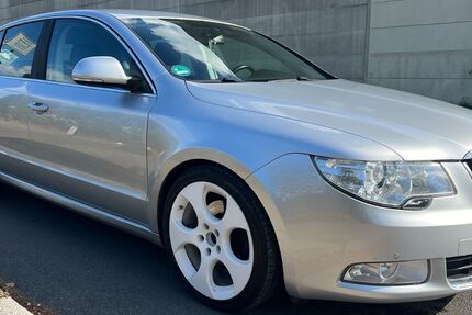 Skoda Superb 250.000 km 4.800 € Berlin 12057
