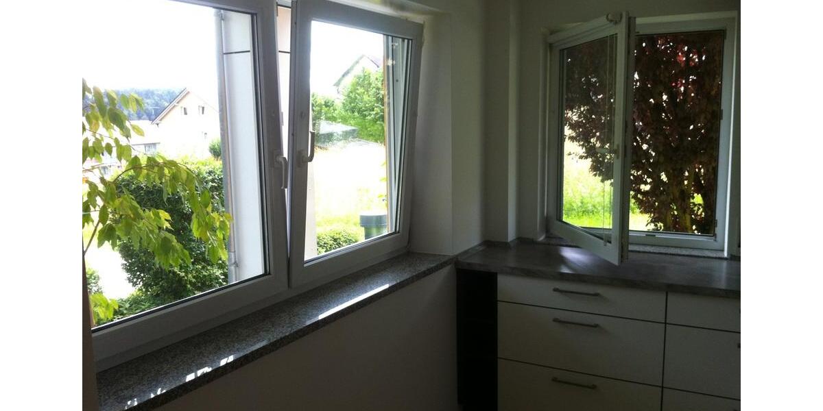 Verkaufe helle 2 Zimmer Wohnung in Hauzenberg EG Juli August 26 2 zimmer