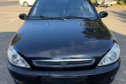 Kia Rio 180.000 km 1.399 € Bad Fallingbostel 29683
