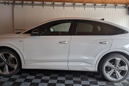 Audi Q4 e-tron 63.000 km 35.500 € Teublitz 93158