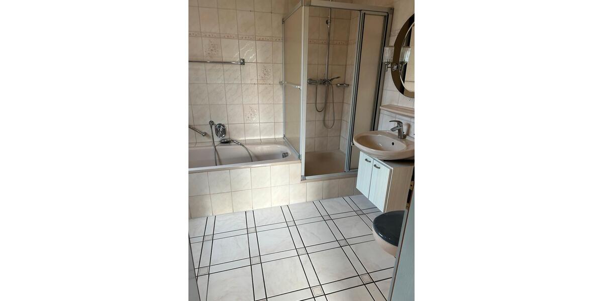 Doppelhaushälfte Oldenburg Alexandersfeld - 4 Zimmer, 96 m&sup2;, 295.000&euro; | Angebot:25842872