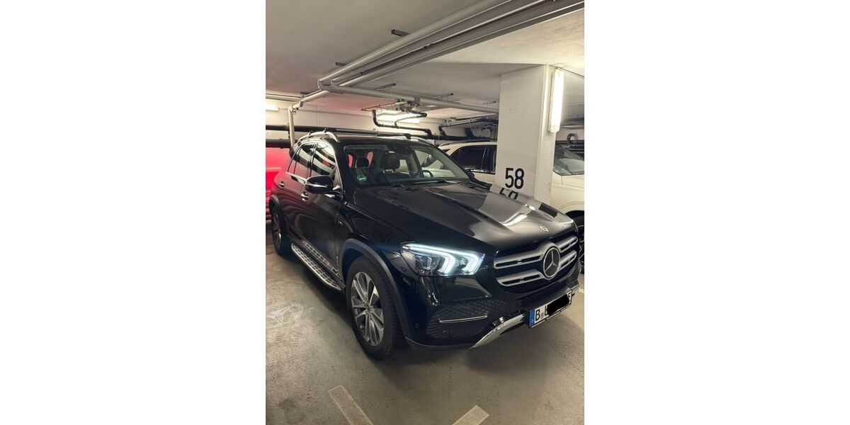 Mercedes-Benz GLE 350 93.400 km 43.499 &euro; Berlin 10115