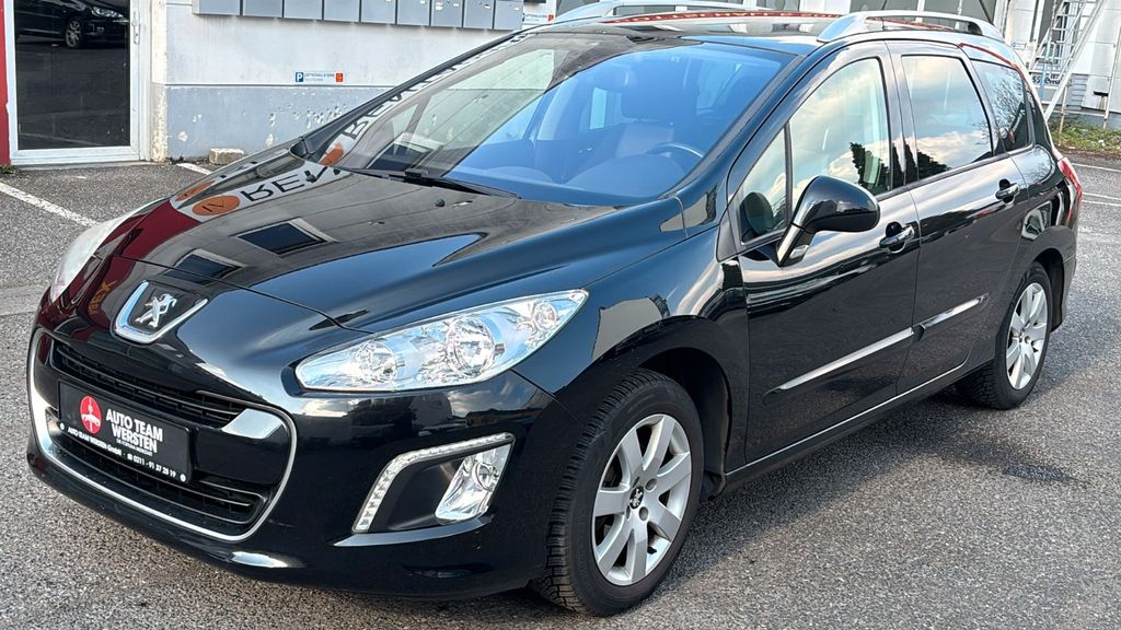 Peugeot 308 113.000 km 5.290 &euro; Düsseldorf 40591
