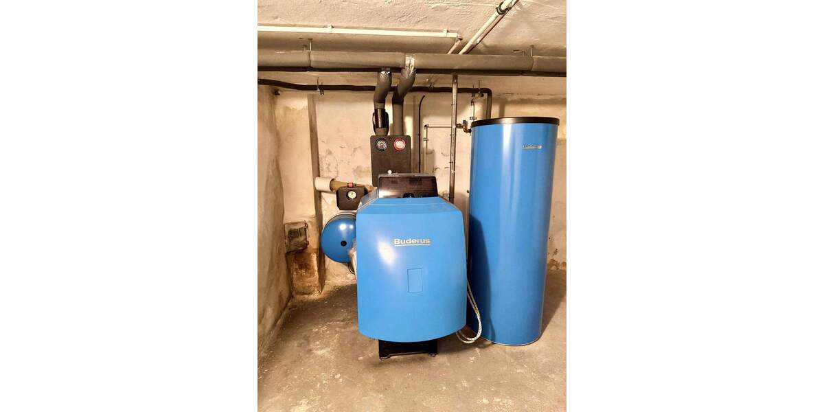 Einfamilienhaus Eslarn - 7 Zimmer, 151 m&sup2;, 180.000&euro; | Angebot:23824889