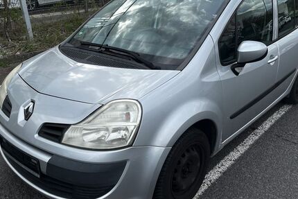 Renault Modus 161.000 km 2.400 &euro; Diez 65582